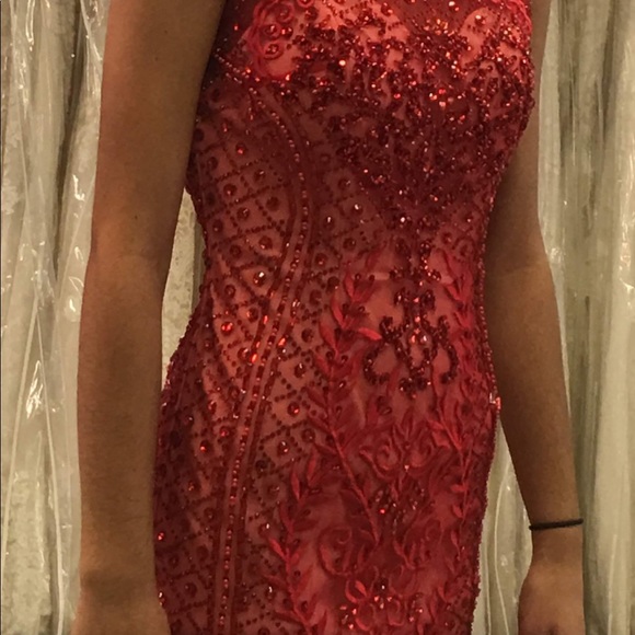 Gorgeous Red Beaded & Sequin Dress - Picture 5 of 12